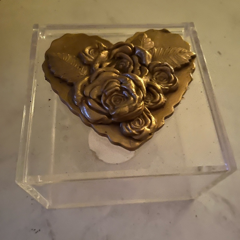 New Lucite Box w Goldtone Heart Detail
